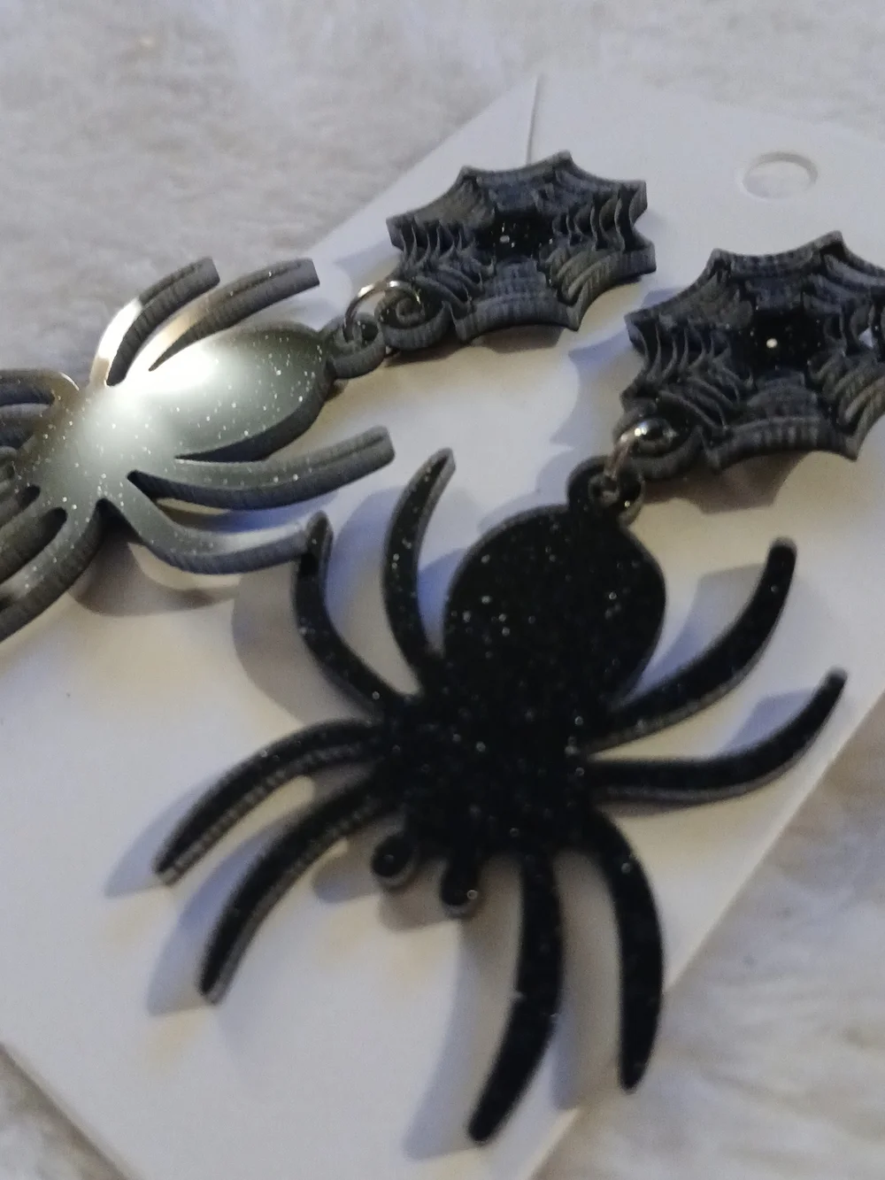 Spider & Web Halloween Sparkly Gothic Dangle Earrings NEW ON CARD